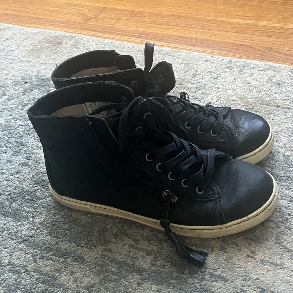 Ugg sneakers